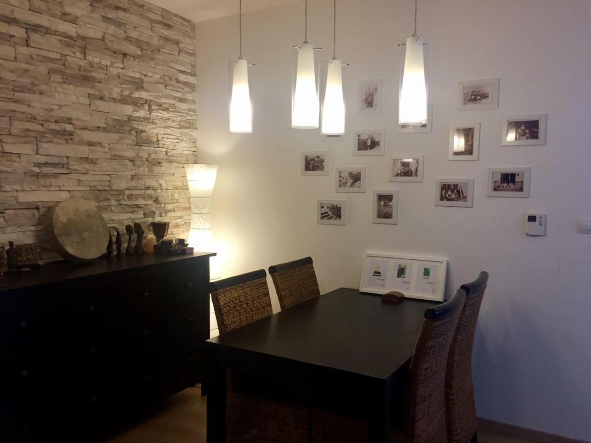 Cozy, Beautiful View, Parking, 1 Stop By Train To Old Town Bratislava Exteriér fotografie